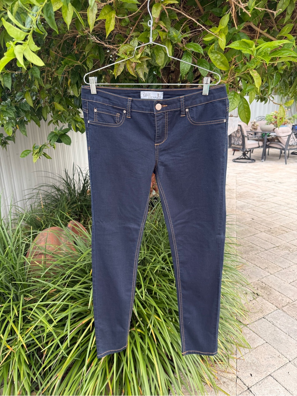 EXCHANGE Women's Skinny Jeans in Dark Indigo